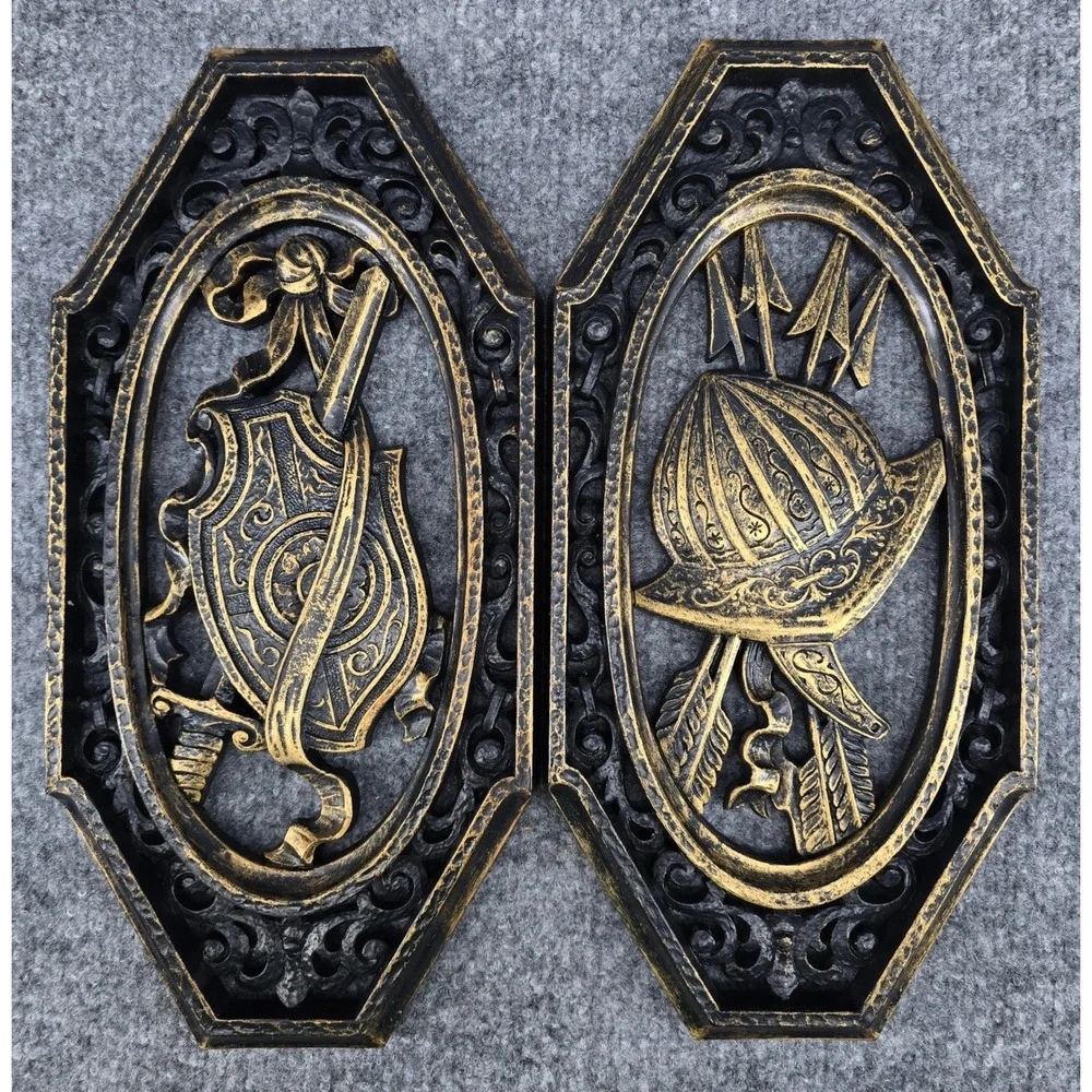 Vtg Medieval Wall Plaques Black Gold 1968 Gothic Heraldic Spanish 4pc Set
